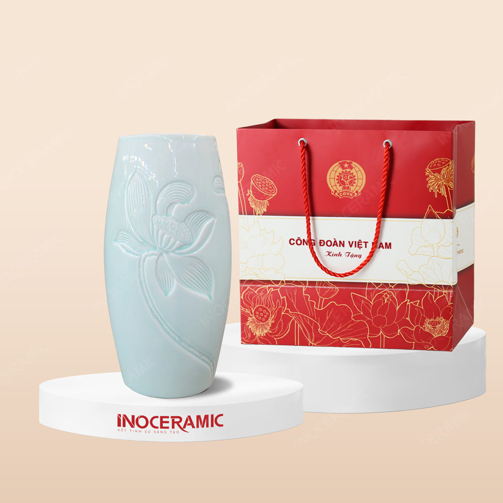 Quà tặng Công đoàn - Lọ hoa bom men ngọc khắc sen H27